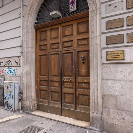 Appartamento Chic House Bari Esterno foto
