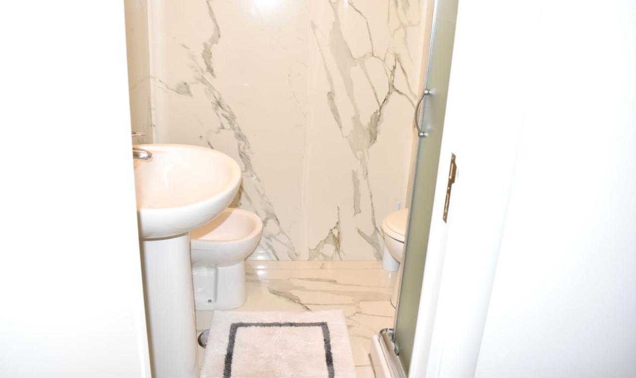 Appartamento Chic House Bari Esterno foto