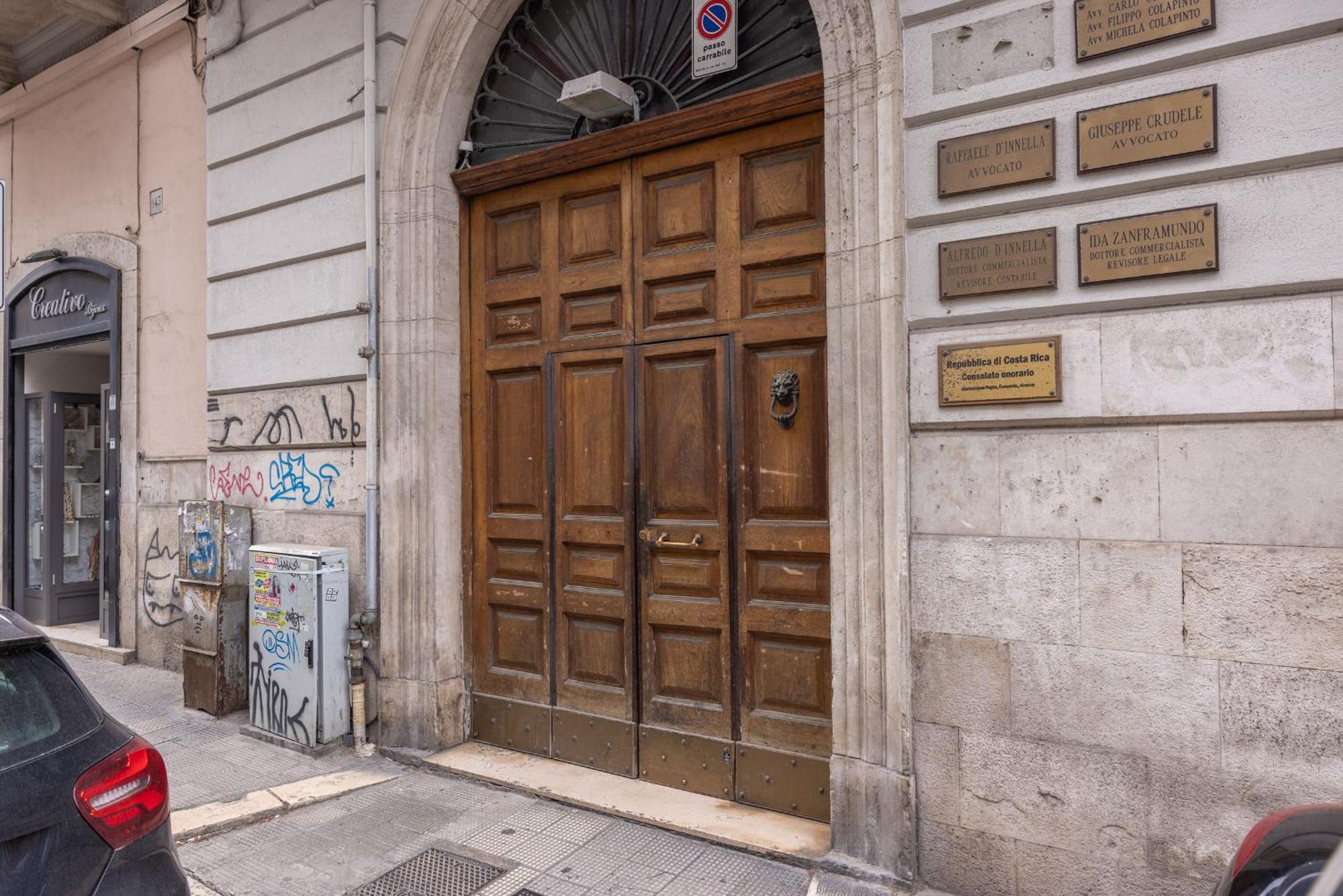 Appartamento Chic House Bari Esterno foto