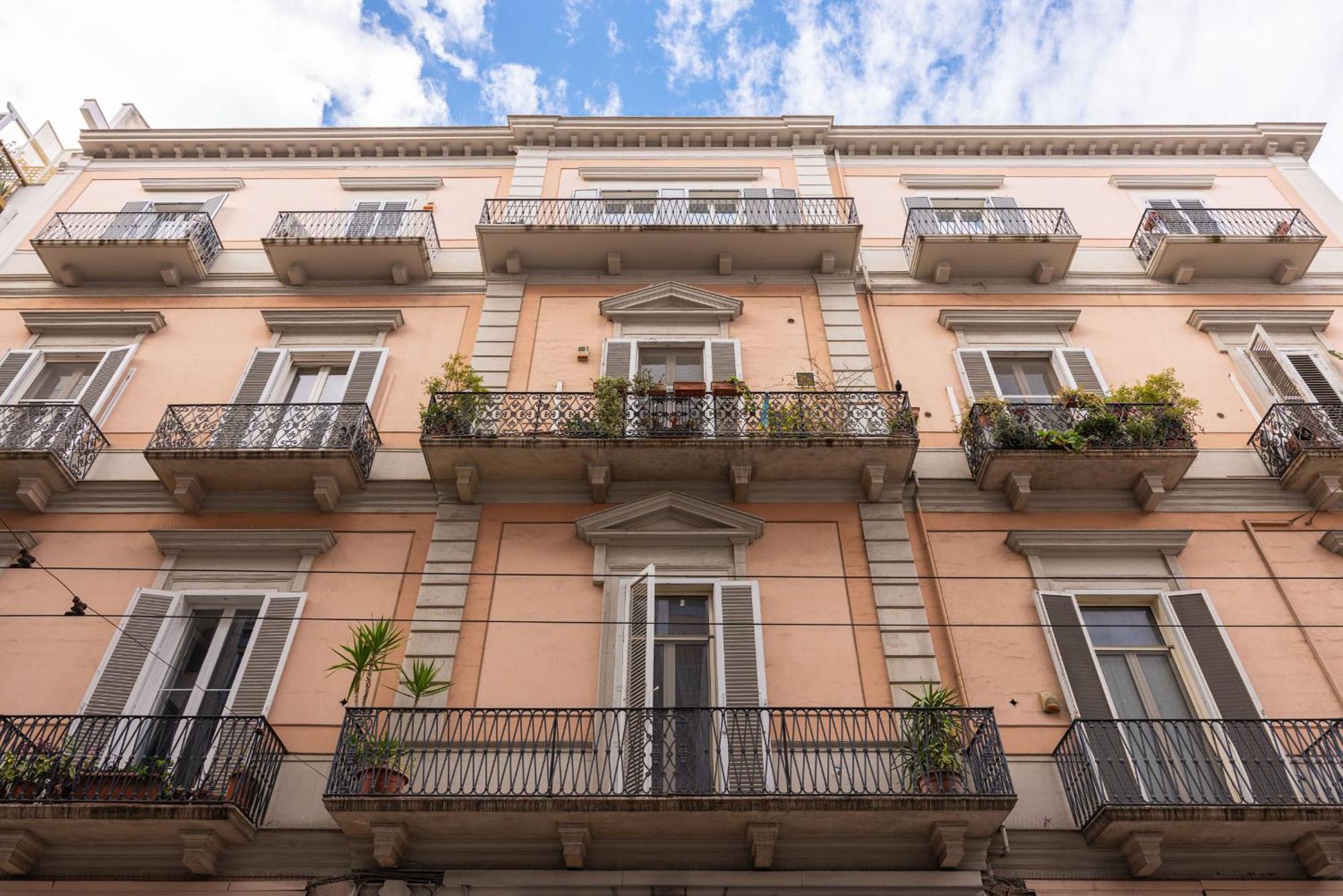 Appartamento Chic House Bari Esterno foto
