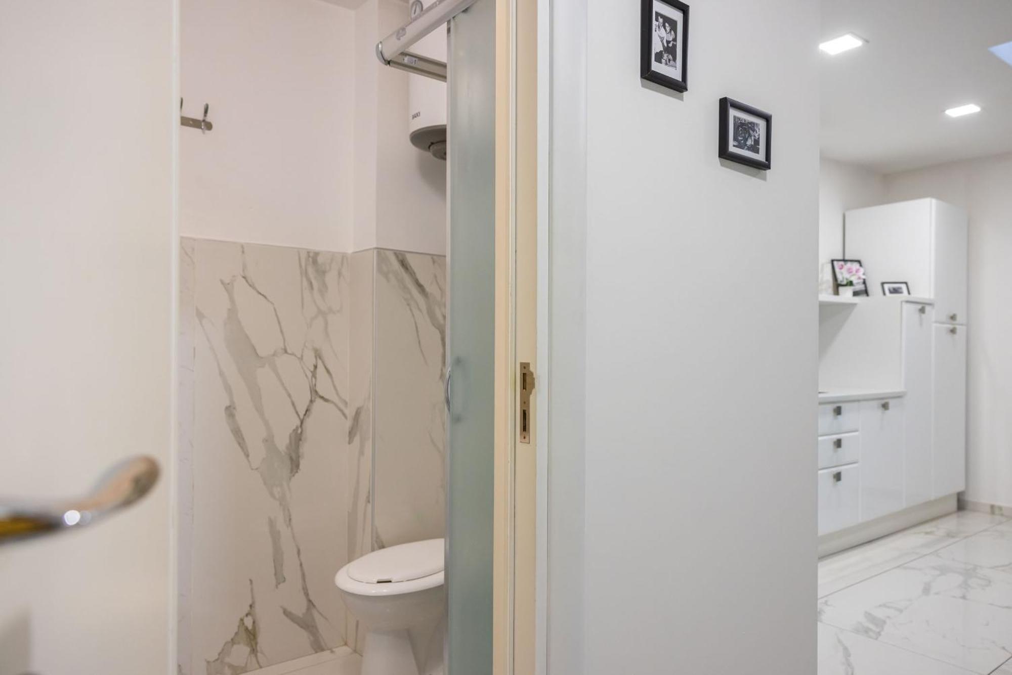 Appartamento Chic House Bari Esterno foto